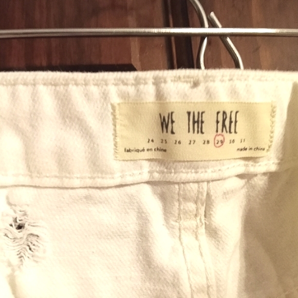 Free People We the Free front zip white distressed denim mini skirt Size 29 - Picture 5 of 6